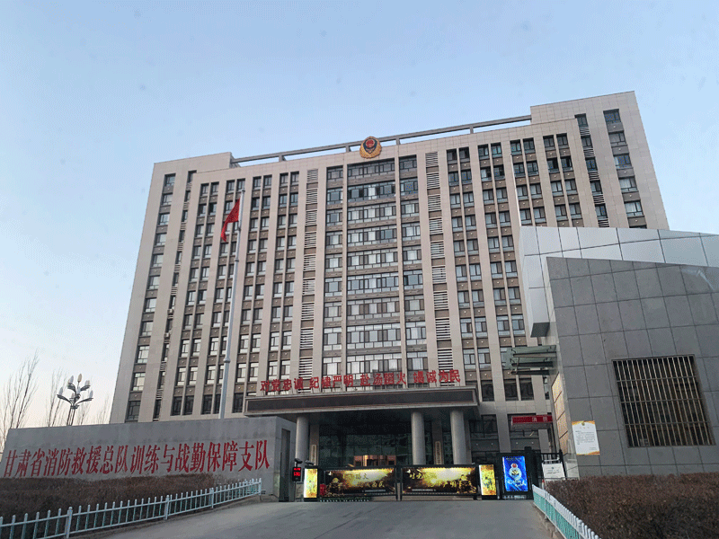 系留照明无人机